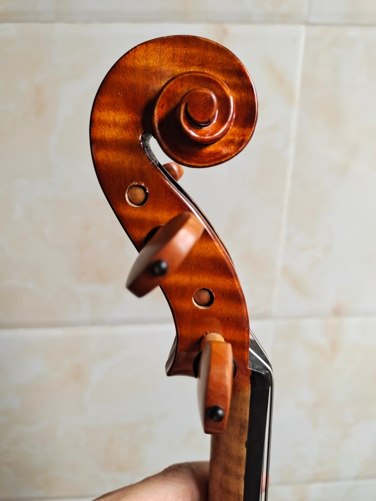 مُرسومة يدويًا بنسبة 100%! كما - مراجعة Violin Rosin Bow وسعره